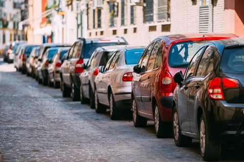 estacionar-de-forma-segura-na-rua