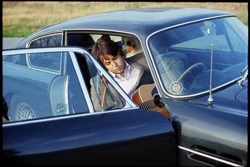 carros-das-estrelas-de-rock-paul