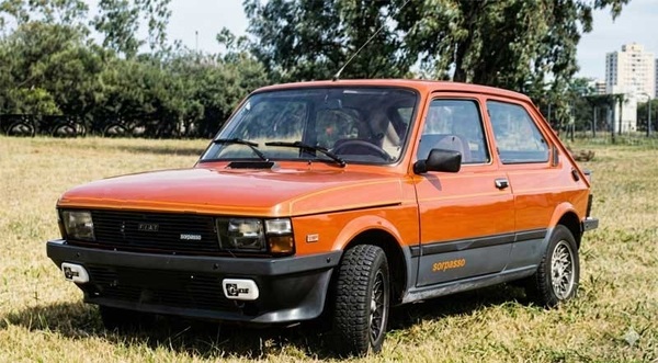 fiat-147-historia-do-compacto-que-virou-icone
